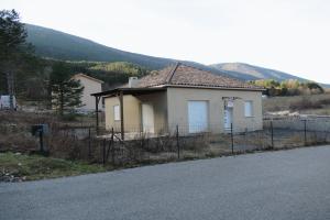 Picture of listing #329082693. House for sale in Annot