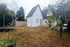 Picture of listing #329093735. House for sale in Rosny-sur-Seine