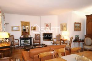 Picture of listing #329098163. Appartment for sale in Le Vésinet