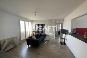 Picture of listing #329099791. Appartment for sale in Châteaudun