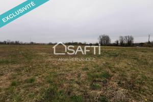 Picture of listing #329101421. Land for sale in Cazères