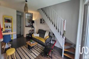 Picture of listing #329120542. Appartment for sale in Orgères