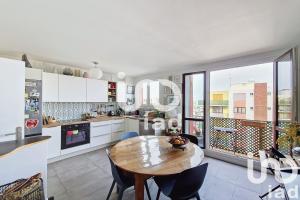 Picture of listing #329121940. Appartment for sale in Ivry-sur-Seine