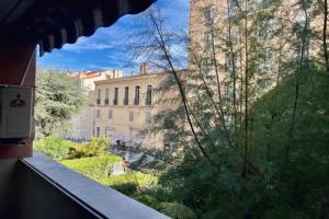Picture of listing #329147138. Appartment for sale in Marseille