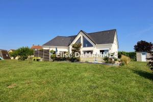 Picture of listing #329154569. House for sale in Étretat