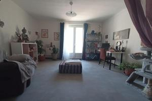 Thumbnail of property #329154629. Click for details