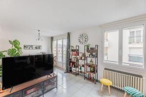 Picture of listing #329174317. Appartment for sale in Tours