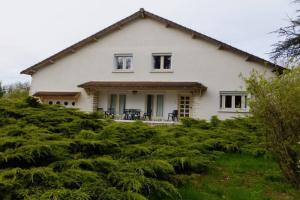 Picture of listing #329182436. House for sale in Saint-Bonnet-Tronçais