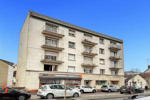 Picture of listing #329198602. Appartment for sale in Montluçon