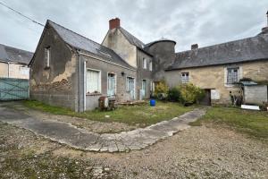 Picture of listing #329202207. House for sale in Bouère