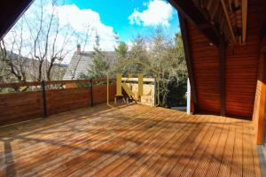 Thumbnail of property #329203062. Click for details
