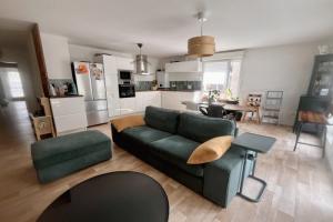 Picture of listing #329203167. Appartment for sale in Saint-André-lez-Lille