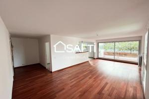 Picture of listing #329209173. Appartment for sale in Marseille