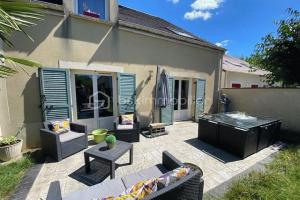 Picture of listing #329212510. House for sale in Brie-Comte-Robert