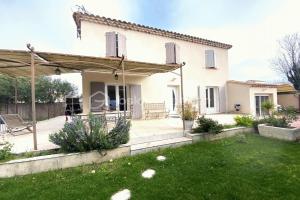 Picture of listing #329212703. House for sale in Beaucaire
