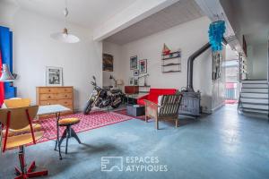 Picture of listing #329241293. Appartment for sale in Romainville