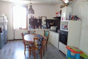 Thumbnail of property #329243000. Click for details