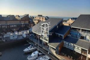 Picture of listing #329256275. Appartment for sale in Deauville