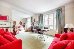 Picture of listing #329258160. Appartment for sale in Paris