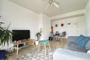 Picture of listing #329263105. Appartment for sale in Lille