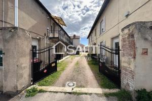 Picture of listing #329265088. Building for sale in Roanne