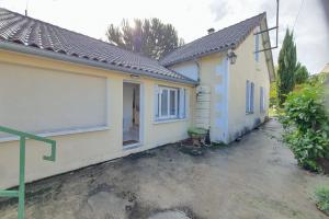 Picture of listing #329286841. House for sale in Gond-Pontouvre