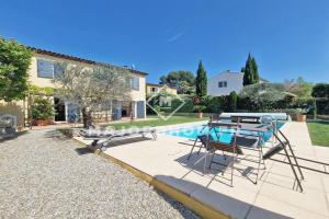 Picture of listing #329304131. House for sale in Aix-en-Provence