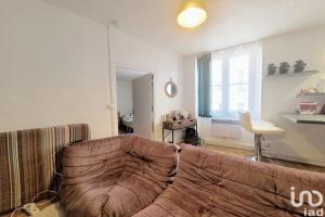 Picture of listing #329305048. Appartment for sale in Versailles