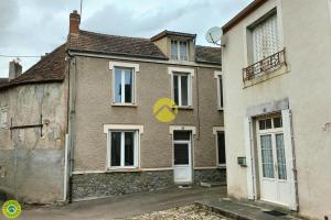 Picture of listing #329310423. House for sale in Chambon-sur-Voueize