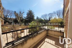 Picture of listing #329324485. Appartment for sale in Marseille