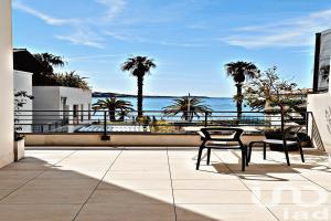 Picture of listing #329325358. Appartment for sale in Bandol