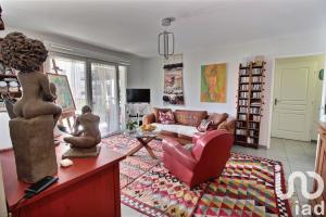 Picture of listing #329328684. Appartment for sale in Marseille