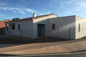 Picture of listing #329336196. House for sale in Alignan-du-Vent