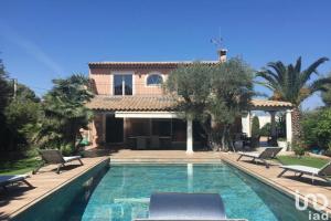 Picture of listing #329337366. House for sale in Antibes