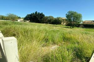 Picture of listing #329340746. Land for sale in Salon-de-Provence