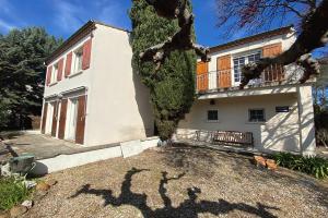 Picture of listing #329353570. Appartment for sale in Arles