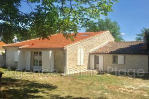 Picture of listing #329360081. House for sale in Civrac-en-Médoc