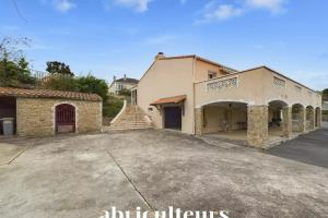 Picture of listing #329361117. House for sale in Couëron