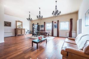 Picture of listing #329362286. Appartment for sale in Saint-Cyr-l'École