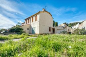 Picture of listing #329365350. House for sale in Martigues