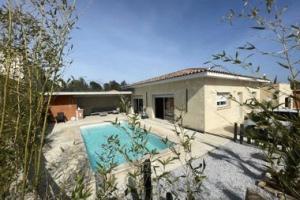 Picture of listing #329371747. House for sale in Pézenas
