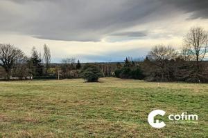 Picture of listing #329384278. Land for sale in Thèze