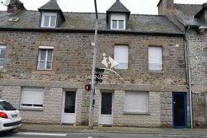 Picture of listing #329384986. Building for sale in Dinan
