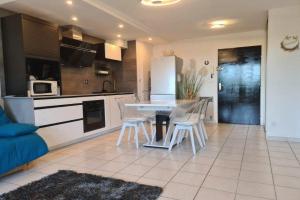 Picture of listing #329391142. Appartment for sale in Embrun
