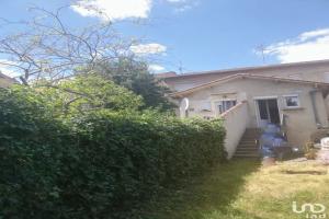 Thumbnail of property #329393758. Click for details