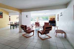 Picture of listing #329404259. Appartment for sale in Rosny-sous-Bois