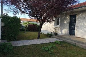 Picture of listing #329404475. House for sale in Poitiers