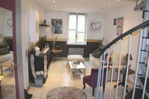 Picture of listing #329408273. Appartment for sale in Charleville-Mézières