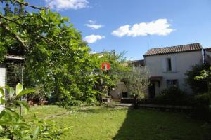 Picture of listing #329411672. House for sale in Saint-André-de-Cubzac