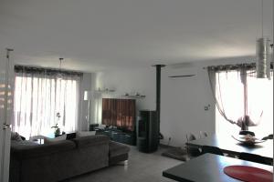 Picture of listing #329419316. Appartment for sale in Eyguières